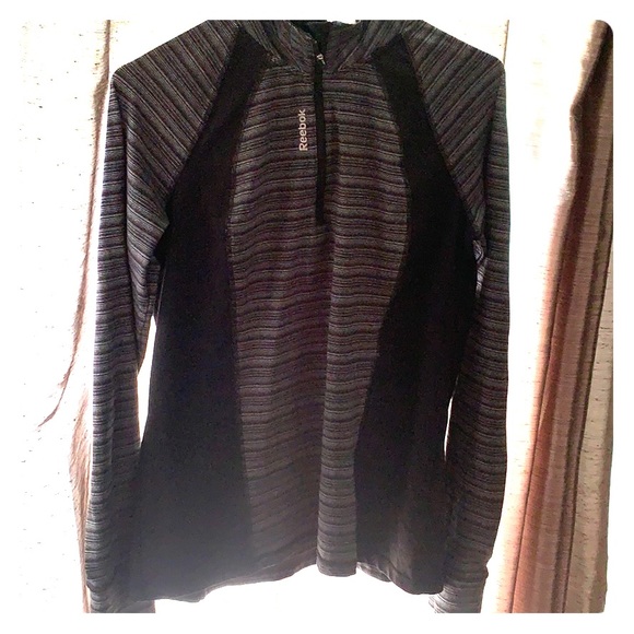Gray Reebok Quarter-Zip - Picture 1 of 6